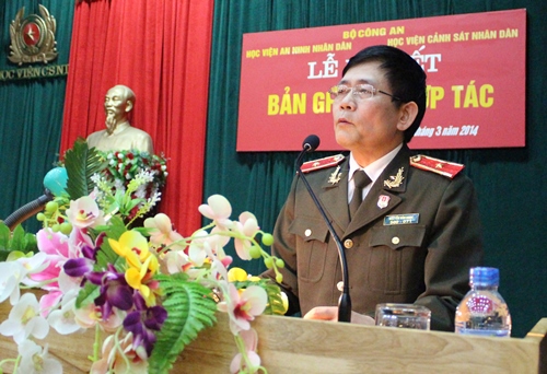 Thiếu tướng, GS.TS Nguyễn Văn Ngọc, Bí thư Đảng ủy, Giám đốc Học viện ANND phát biểu tại buổi lễ